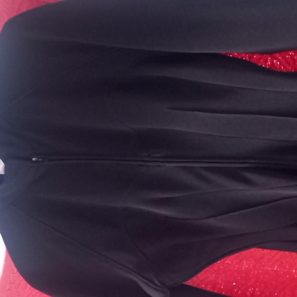 Jumpsuit - Picture 3 of 4